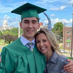 Meet your Posher, Shawn